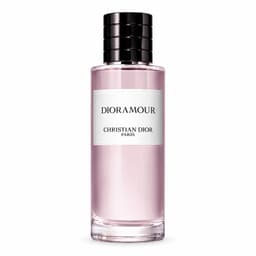 Dioramour