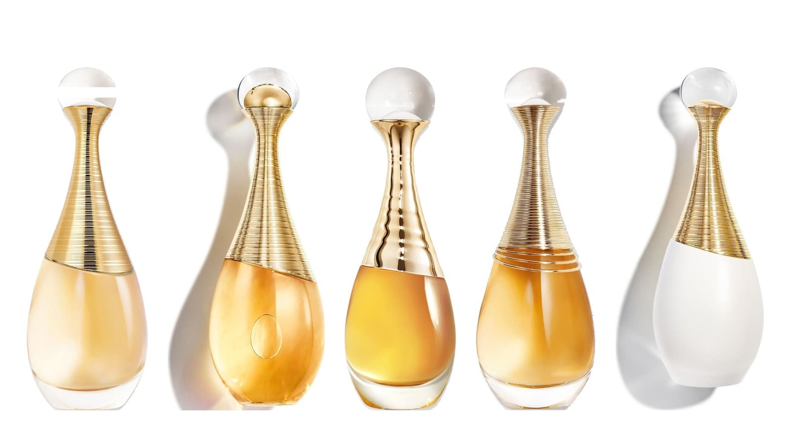 Five J’adore bottles side by side on a white background: J’adore Eau de Parfum, J’adore Intense, J’adore l’Or, J’adore Infinissime and J’adore Parfum d’eau.