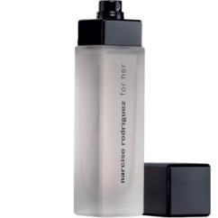 narcisso-rodriguez-for-her-brume-cheveux_1.jpg