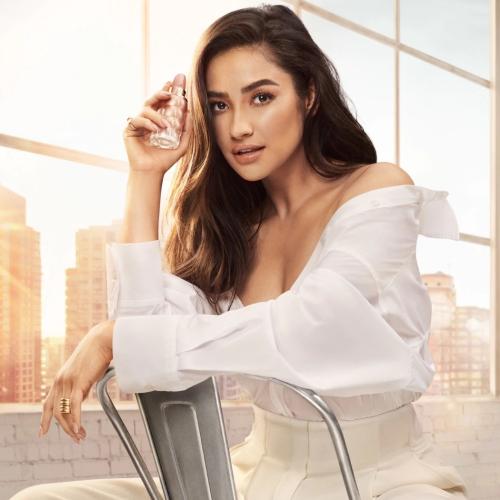 Yes I Am Glorious, Cacharel